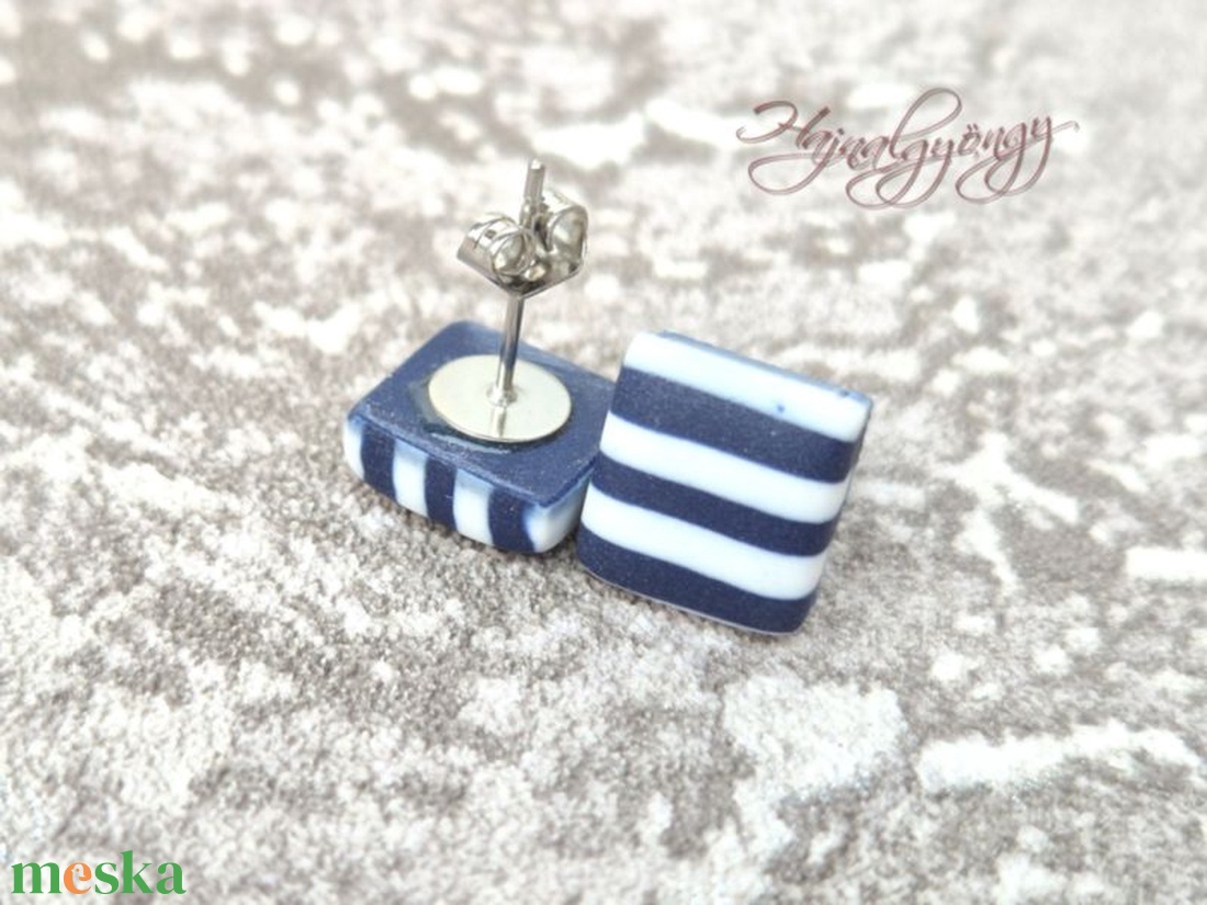 CSÍKOS NÉGYZET nemesacél fülbevaló 10 mm - ékszer - fülbevaló - pötty fülbevaló - Meska.hu