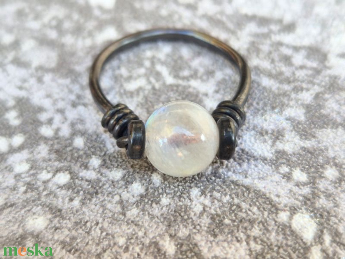 Holdkő gyűrű - ékszer - gyűrű - gyöngyös gyűrű - Meska.hu