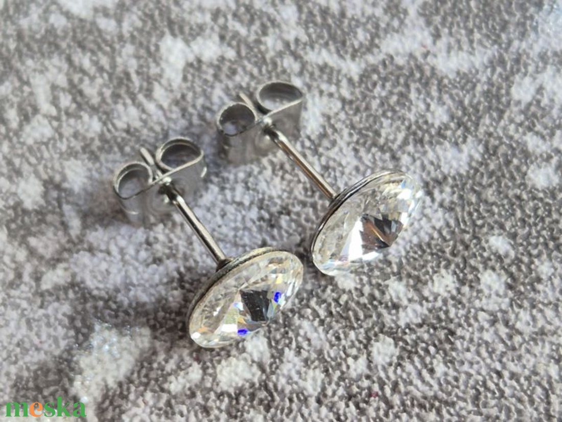 CRYSTAL fülbevaló 8 mm - ékszer - fülbevaló - pötty fülbevaló - Meska.hu