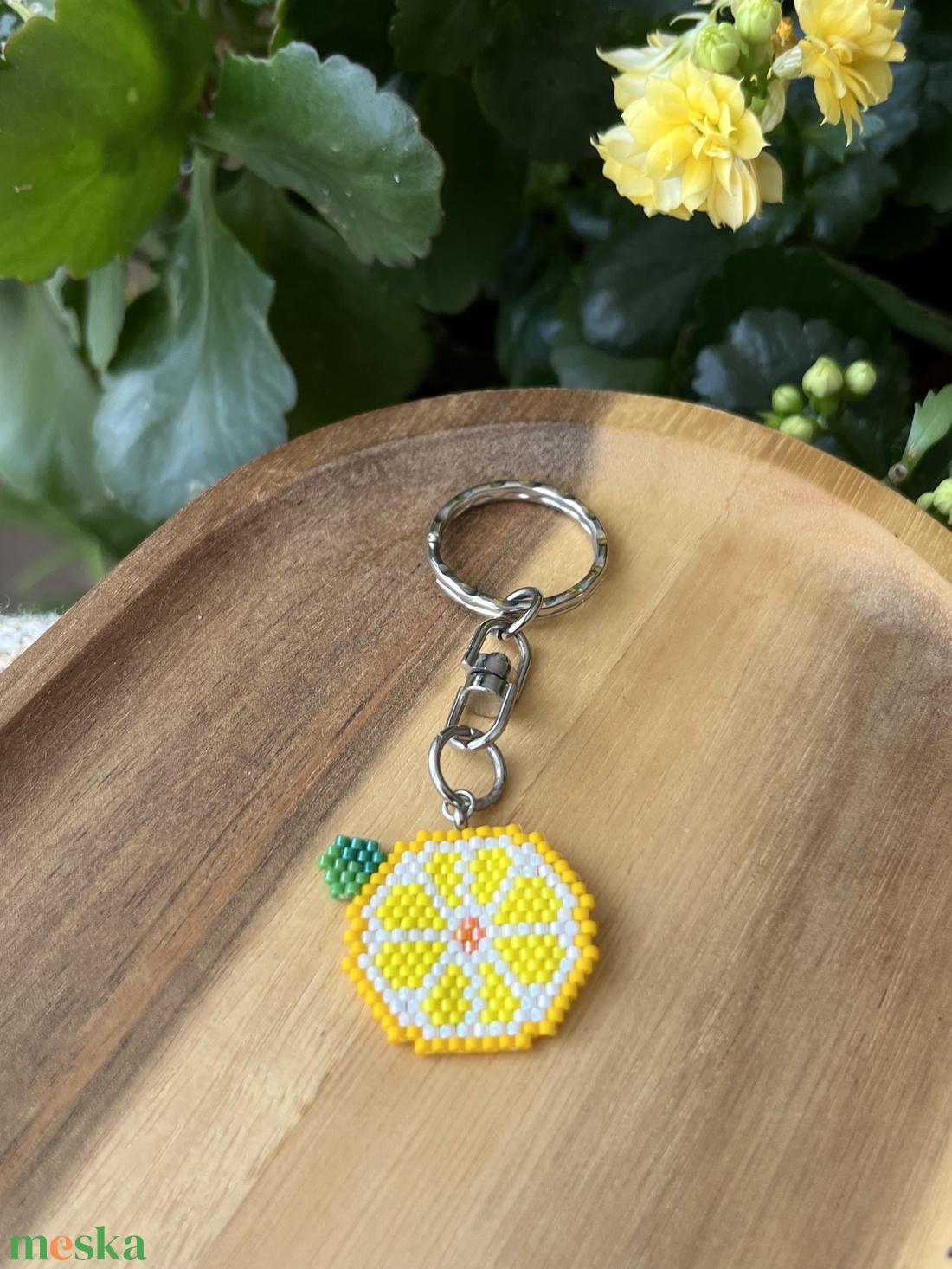 Citrus kulcstartó gyöngyből - táska & tok - kulcstartó & táskadísz - kulcstartó - Meska.hu