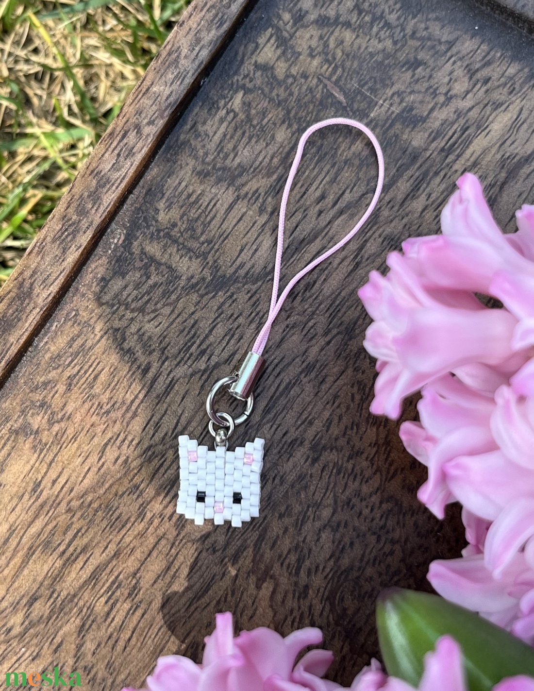 Fehér cica táskadísz - táska & tok - kulcstartó & táskadísz - táskadísz - Meska.hu