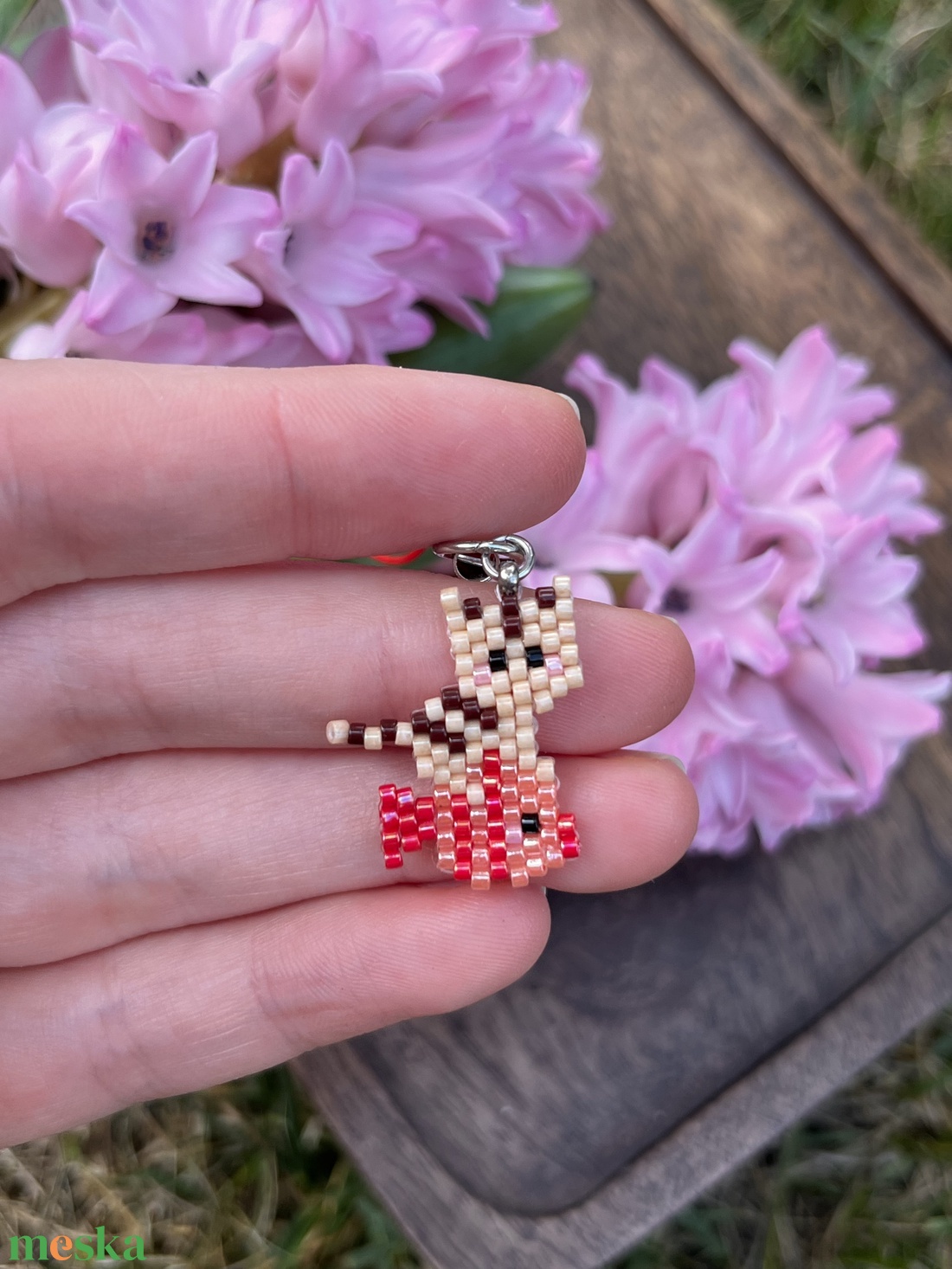 Cica halacskával táskadísz - táska & tok - kulcstartó & táskadísz - táskadísz - Meska.hu