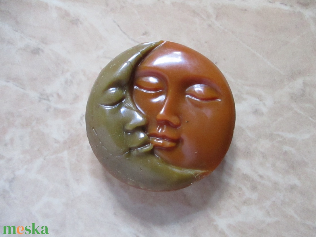 A nap és a hold - otthon & életmód - gyertya, illat, aroma - gyertya - Meska.hu A nap és a hold - otthon & életmód - gyertya, illat, aroma - gyertya - Meska.hu