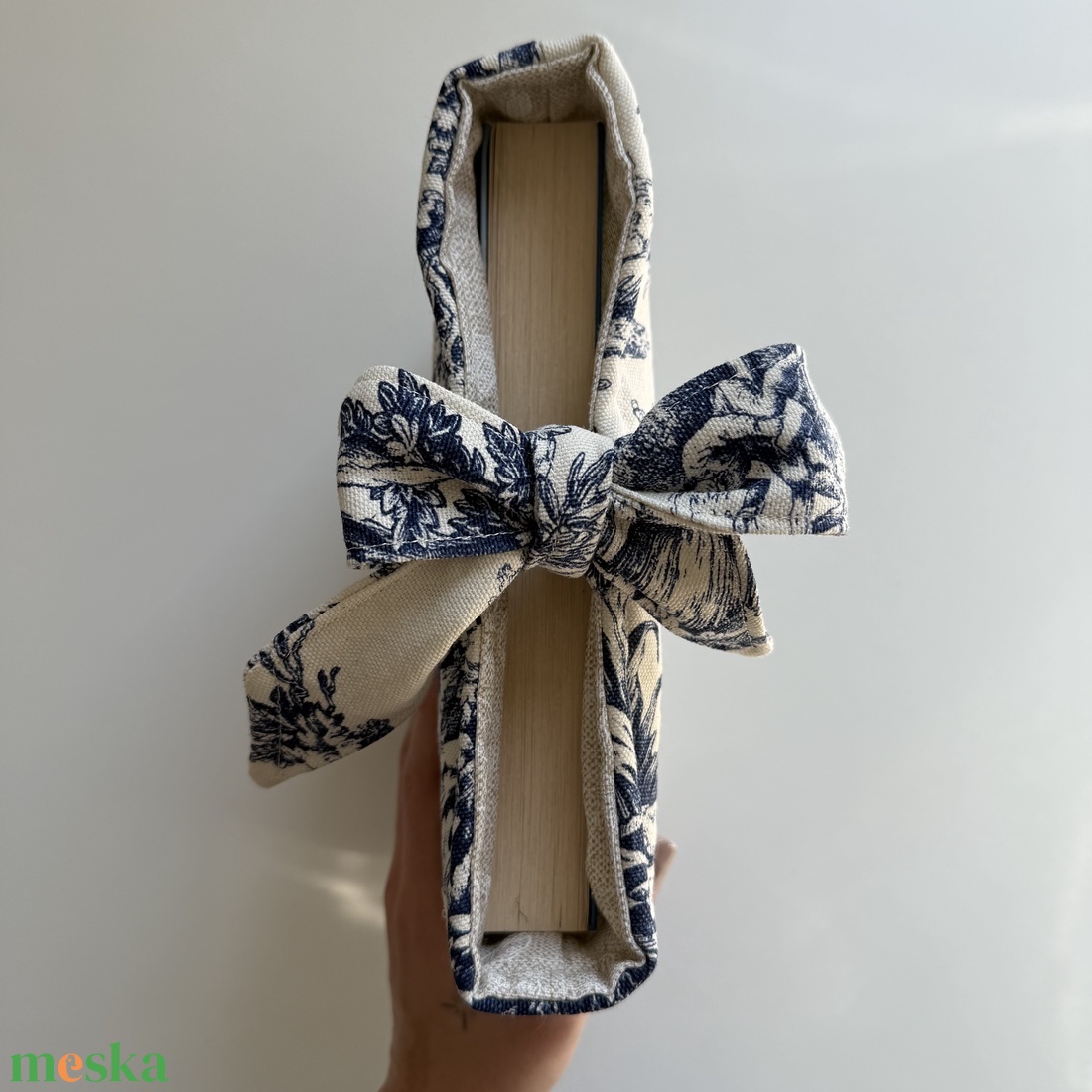 Vintage Könyvtartó, kézzel varrott  - könyv & zene - könyvtok - Meska.hu