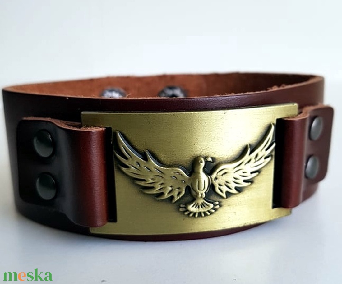 Férf barna cuff sas motivummal - ékszer - karkötő - széles karkötő - Meska.hu