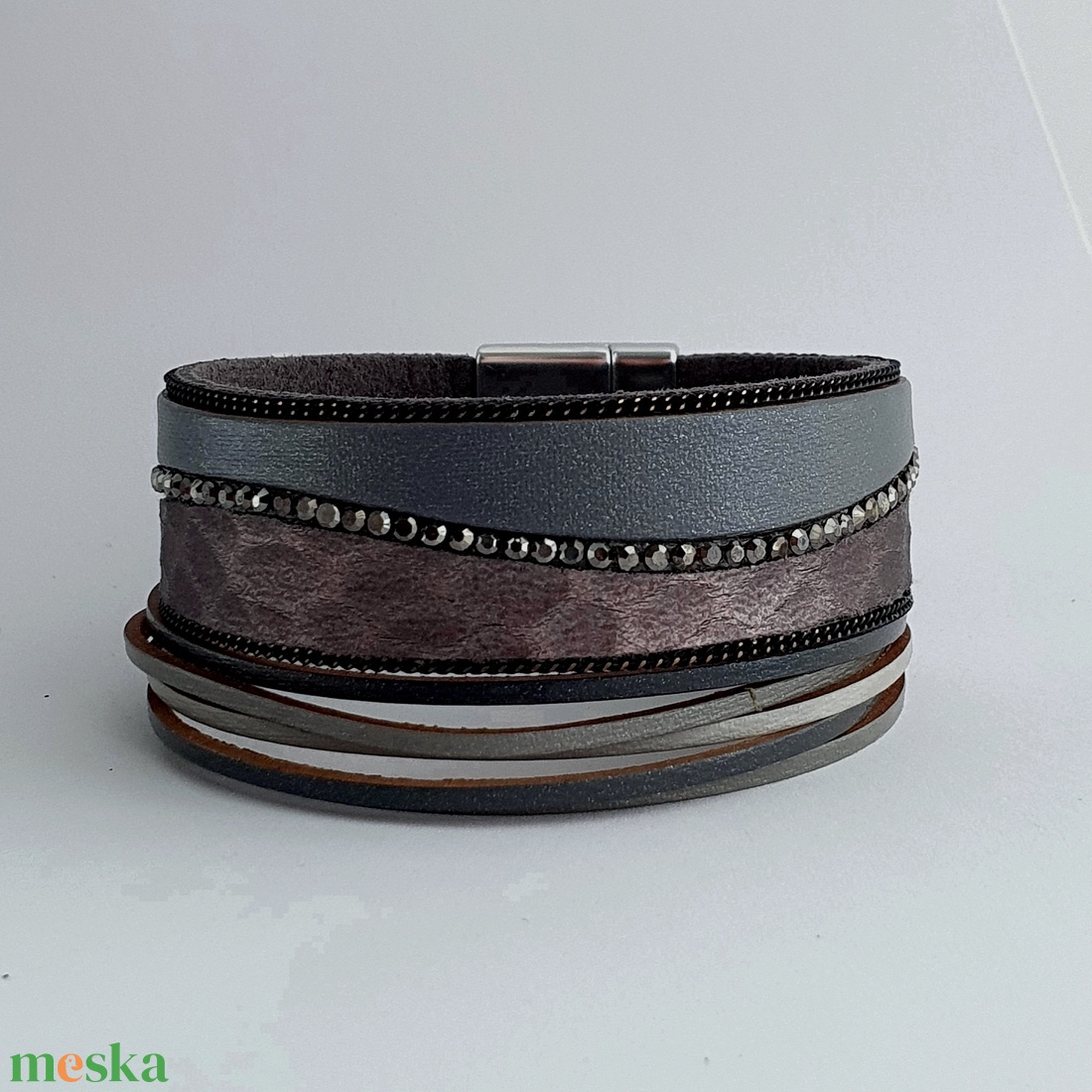 Cuff női karkötö szürke- metál barna - ékszer - karkötő - karperec - Meska.hu Cuff női karkötö szürke- metál barna - ékszer - karkötő - karperec - Meska.hu