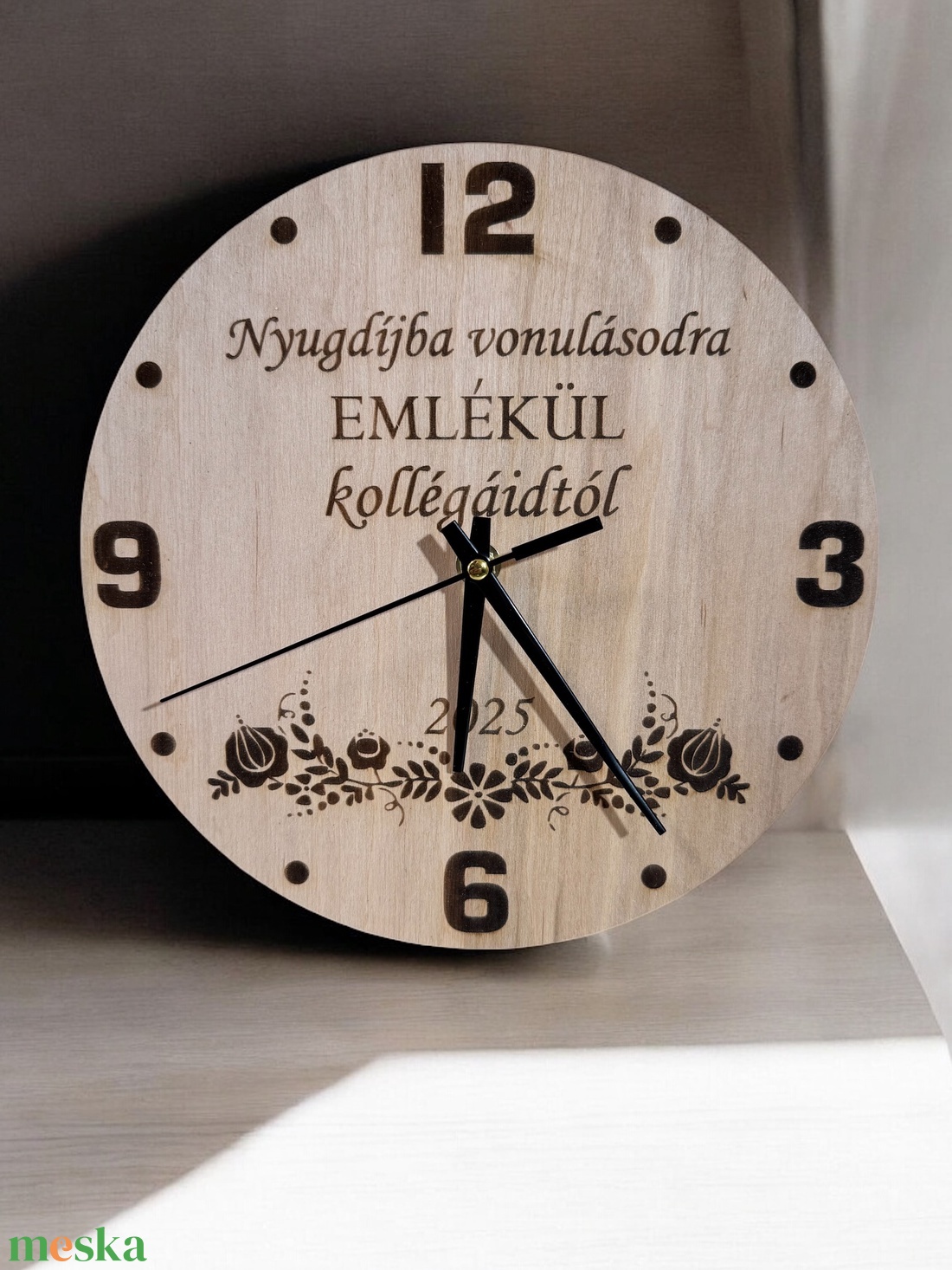 Nyugdíjas falióra - otthon & életmód - dekoráció - fali és függő dekoráció - falióra & óra - Meska.hu Nyugdíjas falióra - otthon & életmód - dekoráció - fali és függő dekoráció - falióra & óra - Meska.hu