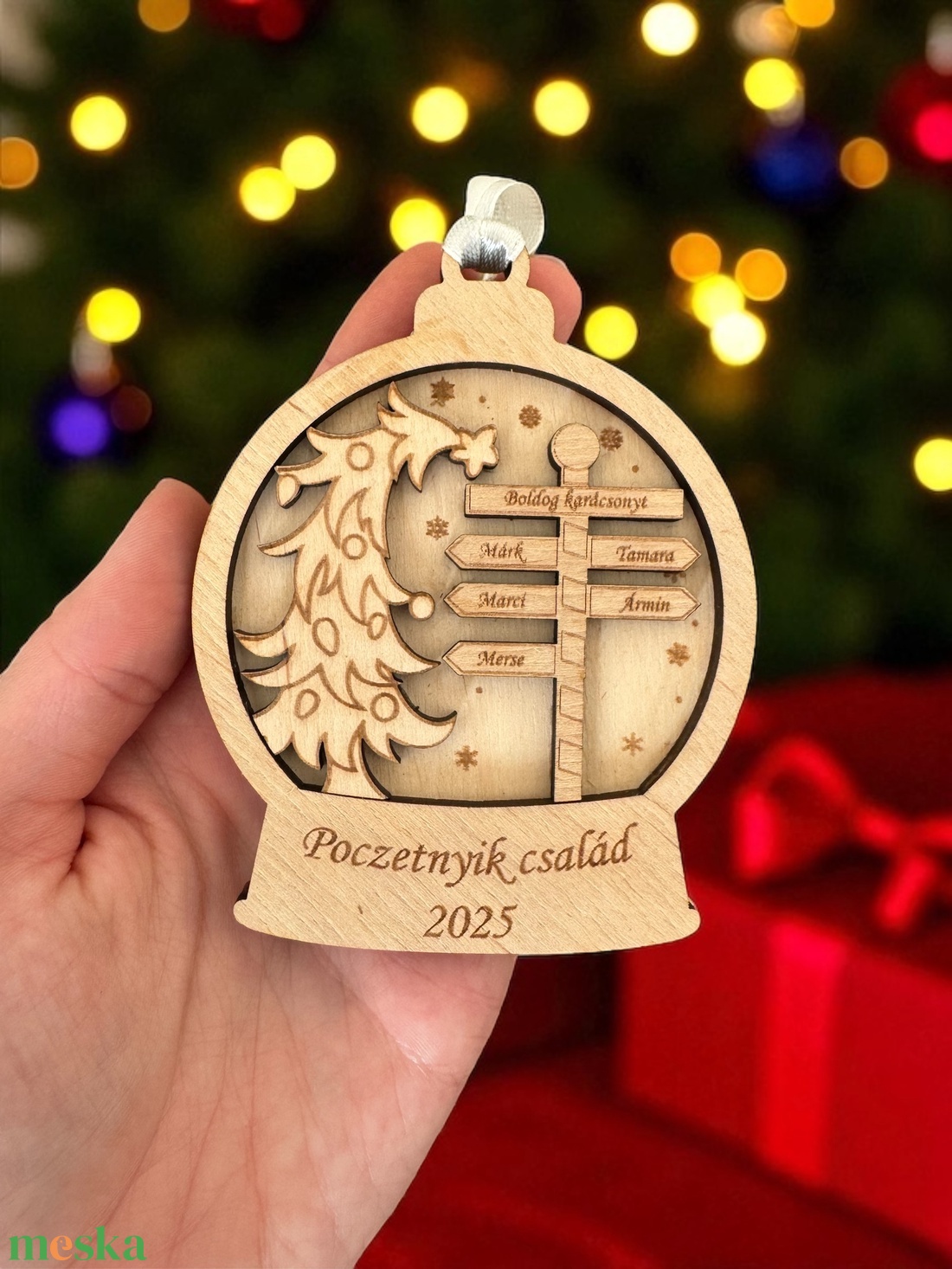 Családi neves karácsonyfadísz - karácsony - karácsonyi lakásdekoráció - karácsonyfadíszek - Meska.hu Családi neves karácsonyfadísz - karácsony - karácsonyi lakásdekoráció - karácsonyfadíszek - Meska.hu