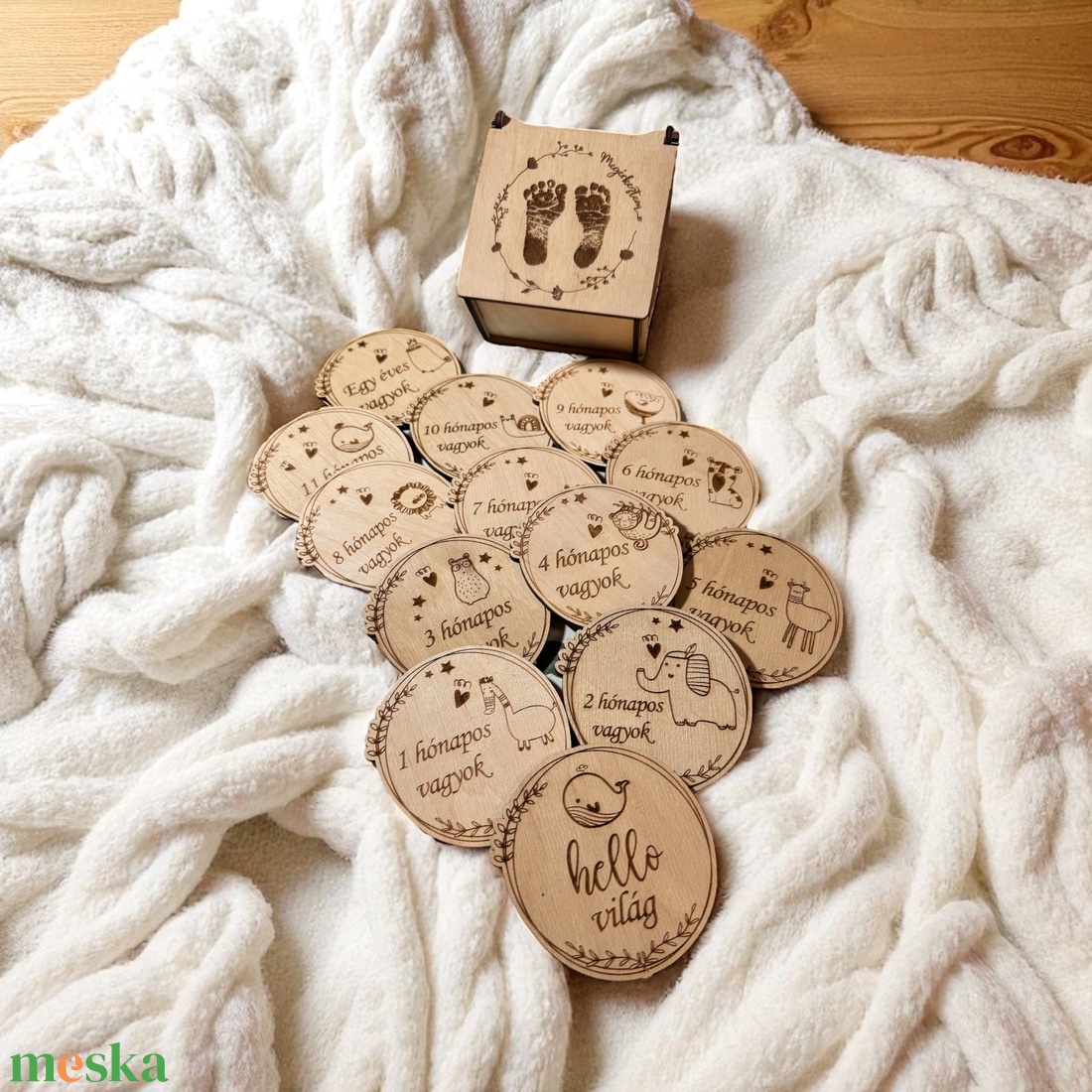 Mérföldkő korongok dobozban - otthon & életmód - babaszoba, gyerekszoba - babaszoba dekoráció - Meska.hu