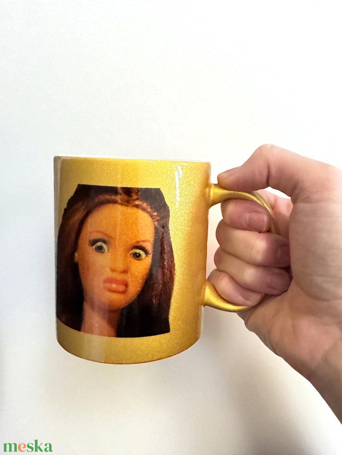 Fosok a tejtől bögre x Barbie bögre - egyedi ezüst, csillogós kivitelben - otthon & életmód - konyhafelszerelés, tálalás - tálalás - bögre & csésze - Meska.hu