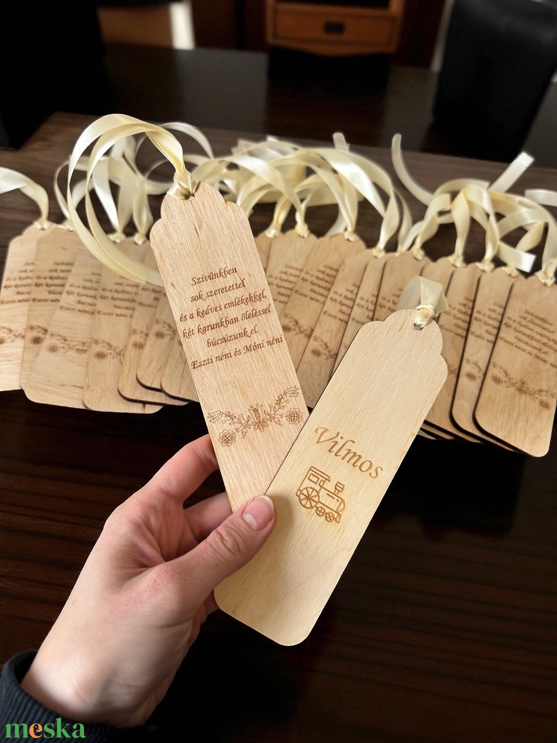 Könyvjelzők ballagásra - egyedi felirattal - könyv & zene - könyvjelző - Meska.hu