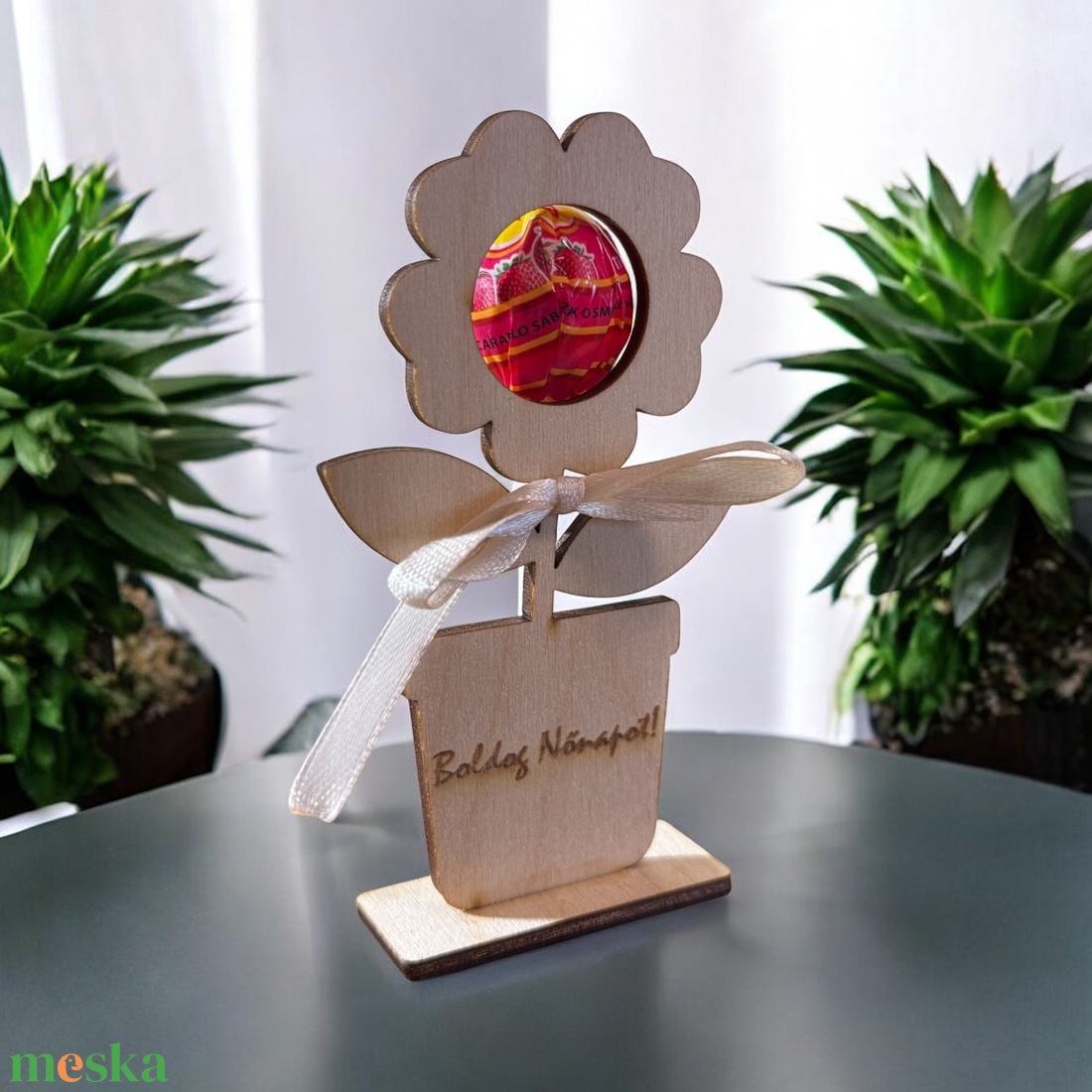 Nőnapi örök virág - nyalókatartós - otthon & életmód - dekoráció - virágdísz és tartó - cserép & kaspó - Meska.hu