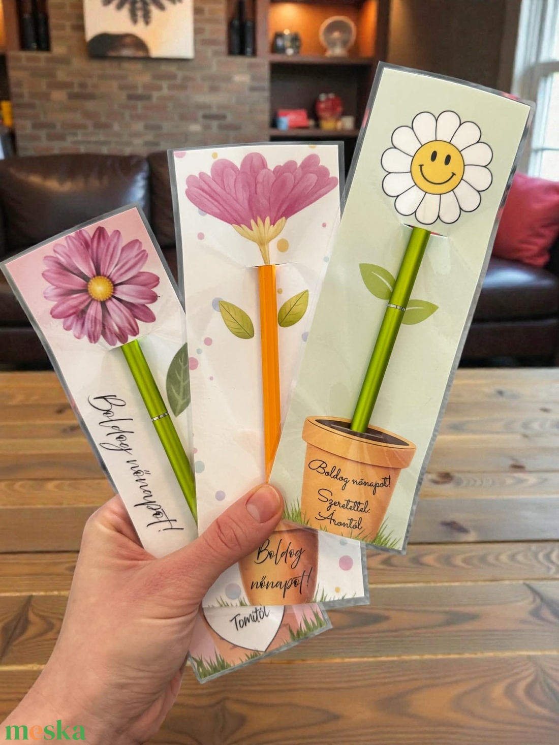 Nőnapi ajándék - tolltartó, ceruzatartó - otthon & életmód - papír, írószer - ceruza & toll - Meska.hu