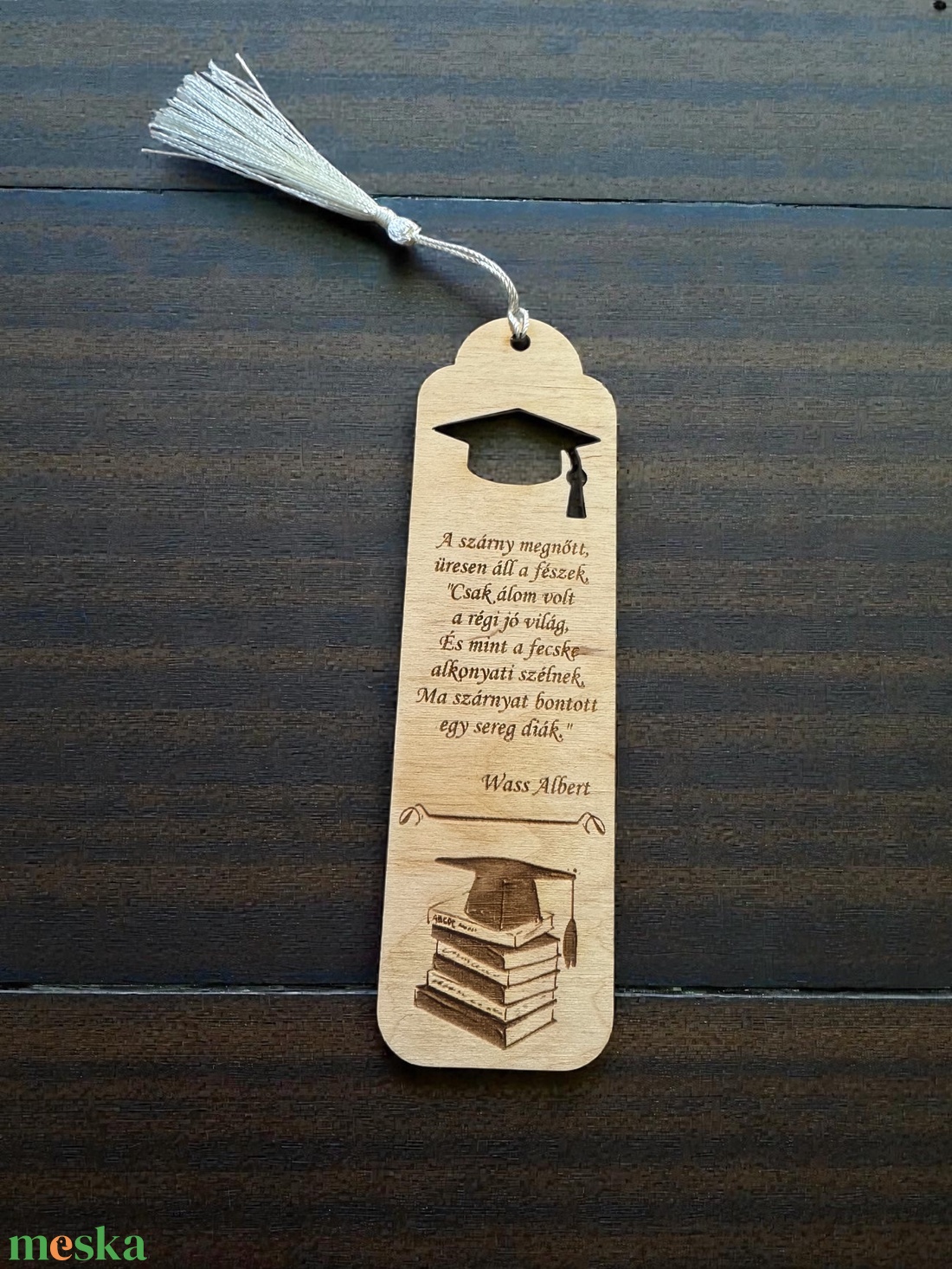 Könyvjelzők ballagásra - egyedi felirattal - könyv & zene - könyvjelző - Meska.hu