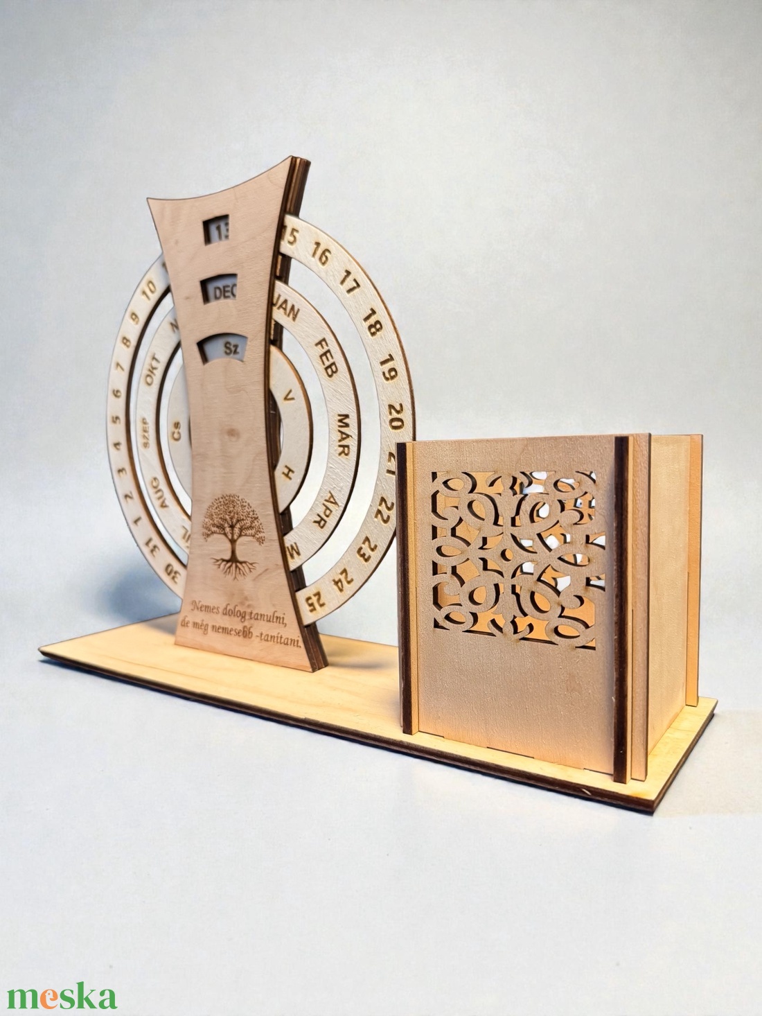 Ballagási egyedi öröknaptár, ceruzatartóval - egyedi grafikával, felirattal - otthon & életmód - dekoráció - fali és függő dekoráció - falinaptár & öröknaptár - Meska.hu