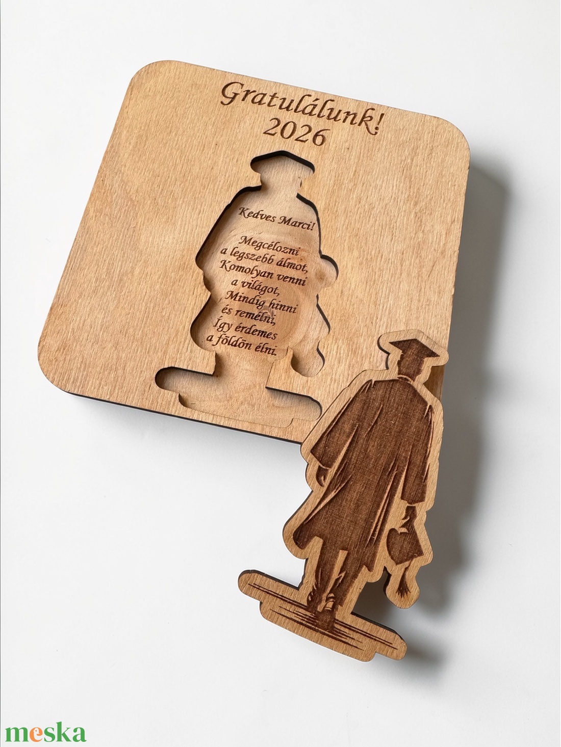 Ballagási, diplomaosztós ajándék - egyedi szöveggel, gravírozással - otthon & életmód - dekoráció - asztal és polc dekoráció - gravírozott táblák - Meska.hu