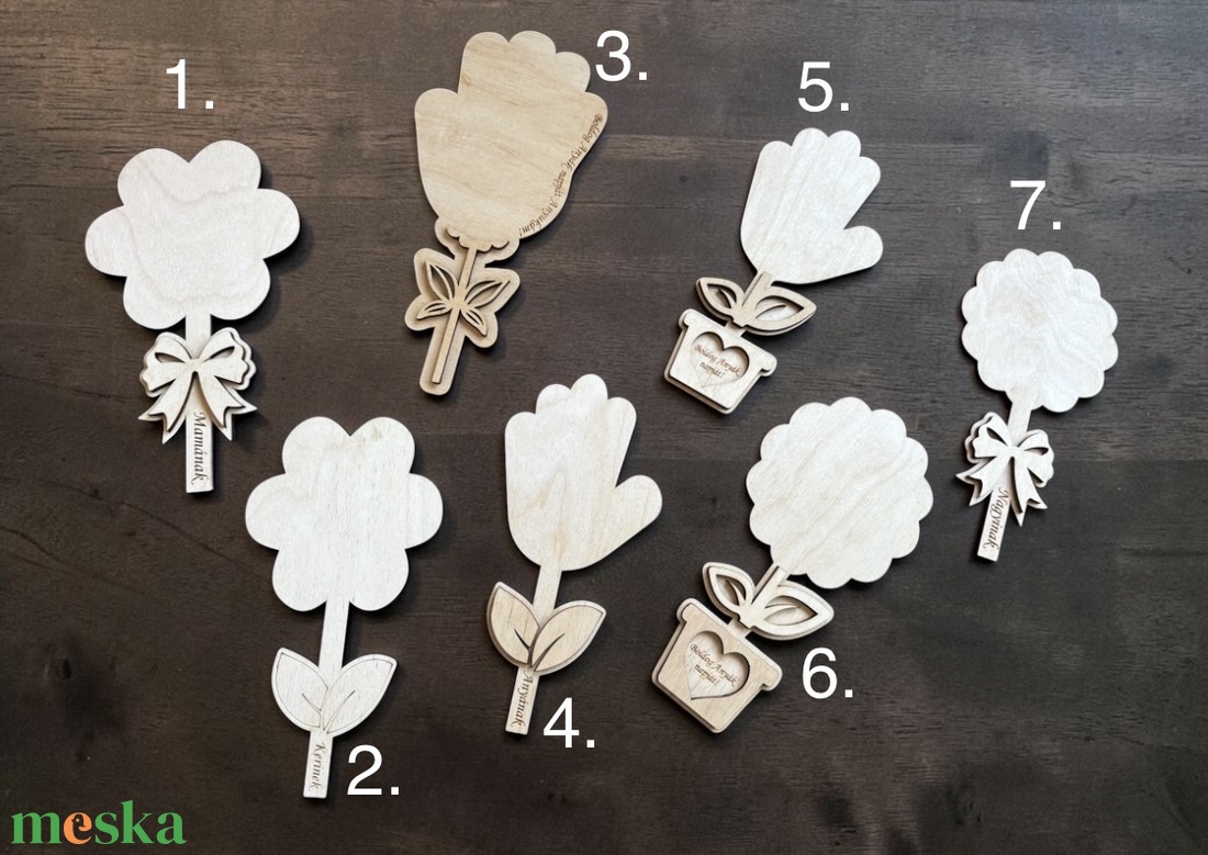 Kézlenyomatos örökvirág Anyák napjára � egyedi névvel, választható mintával, festhető ajándék gyerekeknek - kellékek & szerszámok - dekorációs kellékek - virágfej - Meska.hu