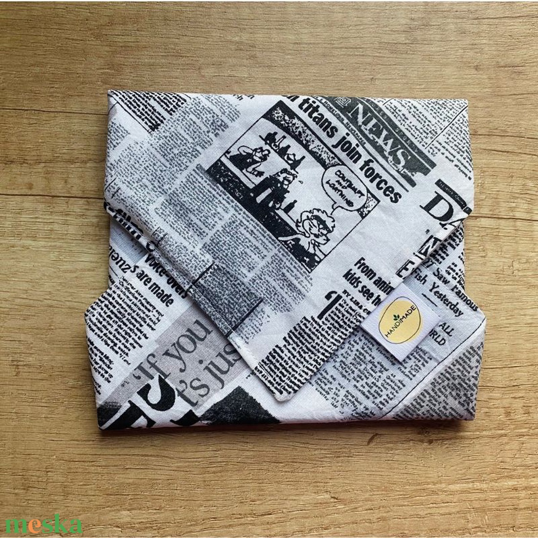 Élelmiszerbiztos újraszalvéta - újságmintás  - táska & tok - uzsonna- & ebéd tartó - szendvics csomagoló - Meska.hu