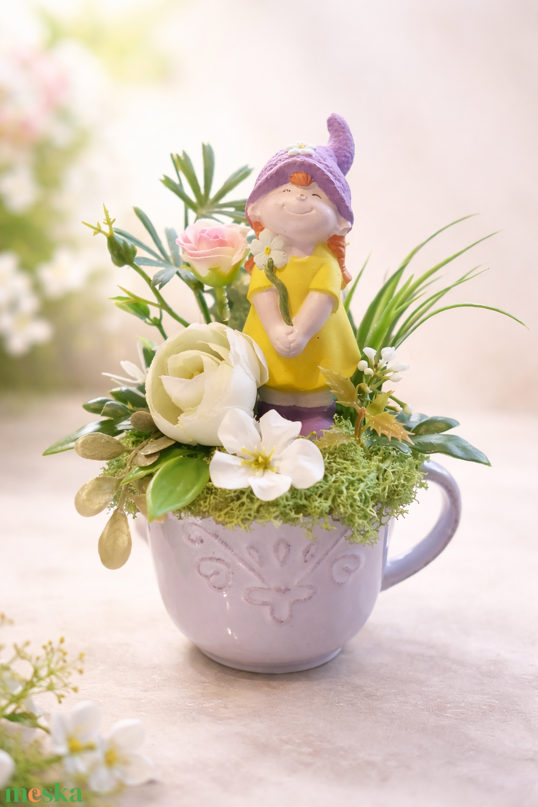 Vidám manólány dísz - otthon & életmód - dekoráció - asztal és polc dekoráció - asztaldísz - Meska.hu