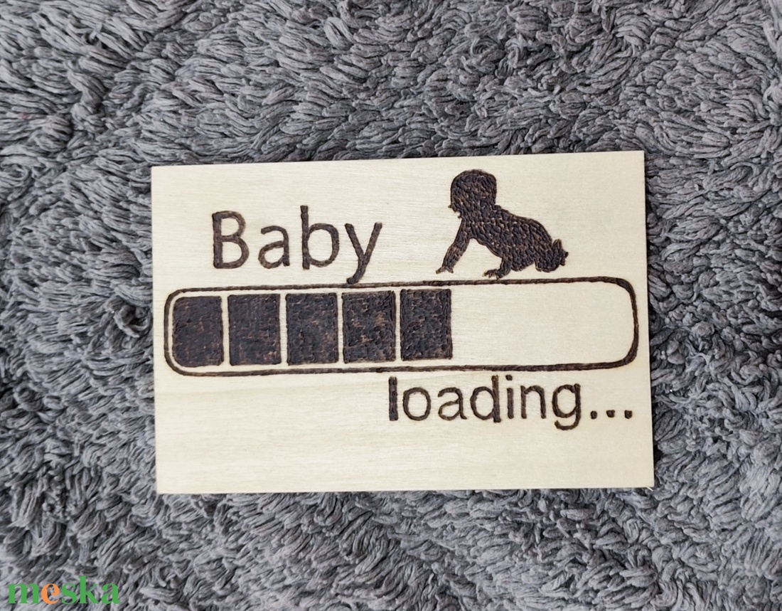 Baba bejelentő égetett kép - játék & sport - babalátogató ajándékcsomag - Meska.hu