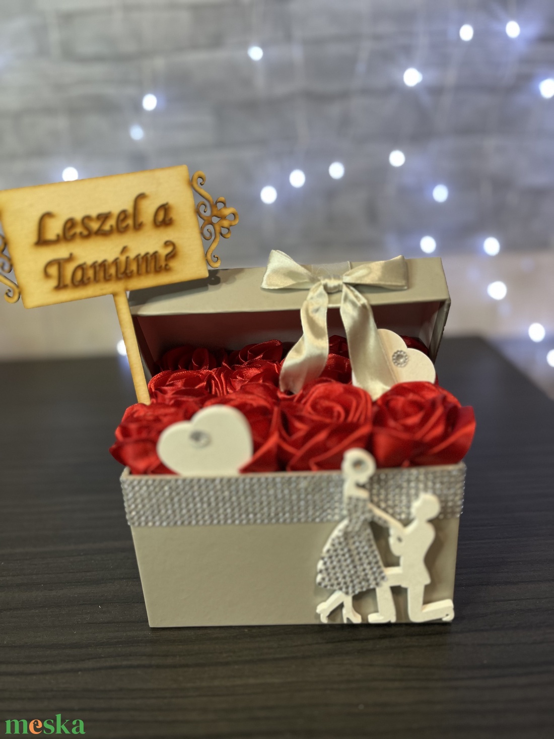 Leszel a Tanúm? Felkérő virágbox - otthon & életmód - dekoráció - virágdísz és tartó - virágbox, virágdoboz - Meska.hu Leszel a Tanúm? Felkérő virágbox - otthon & életmód - dekoráció - virágdísz és tartó - virágbox, virágdoboz - Meska.hu