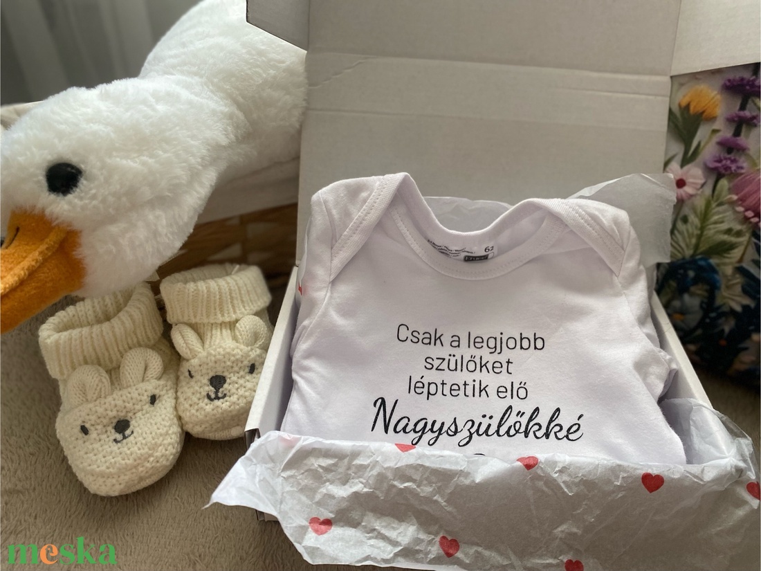 Baba bejelentő body nagyszülőknek - játék & sport - babalátogató ajándékcsomag - Meska.hu