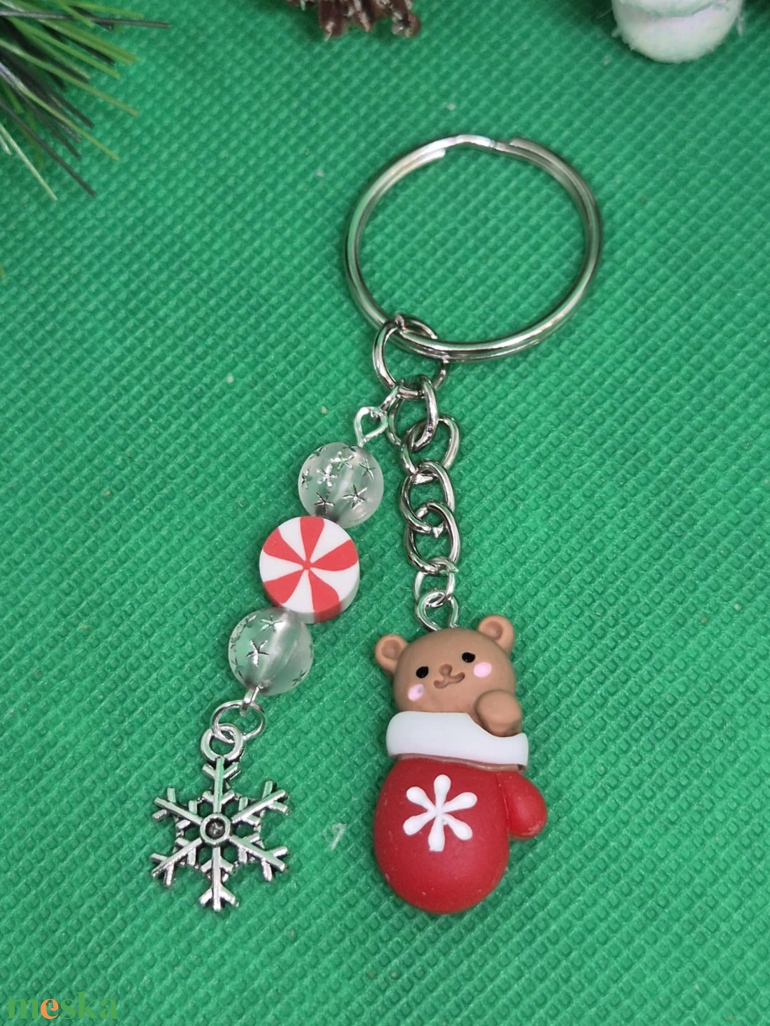 Kesztyű macival kulcstartó - táska & tok - kulcstartó & táskadísz - kulcstartó - Meska.hu