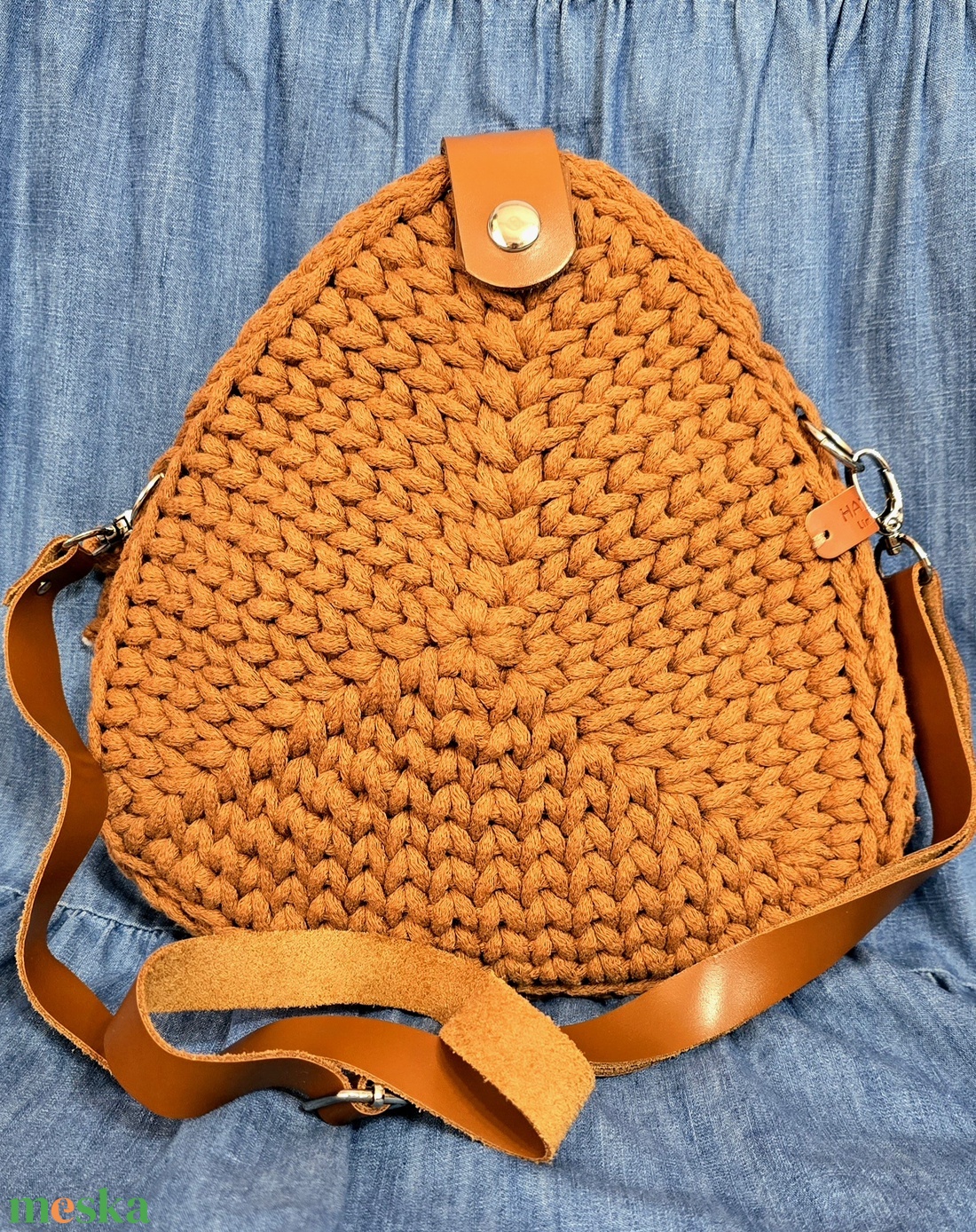 Fahéj crossbody - táska & tok - kézitáska & válltáska - vállon átvethető táska - Meska.hu Fahéj crossbody - táska & tok - kézitáska & válltáska - vállon átvethető táska - Meska.hu