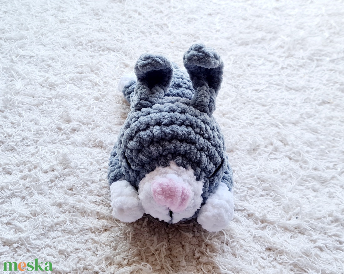 Horrgolt zsenília nyuszikák  - játék & sport - plüssállat & játékfigura - nyuszi - Meska.hu