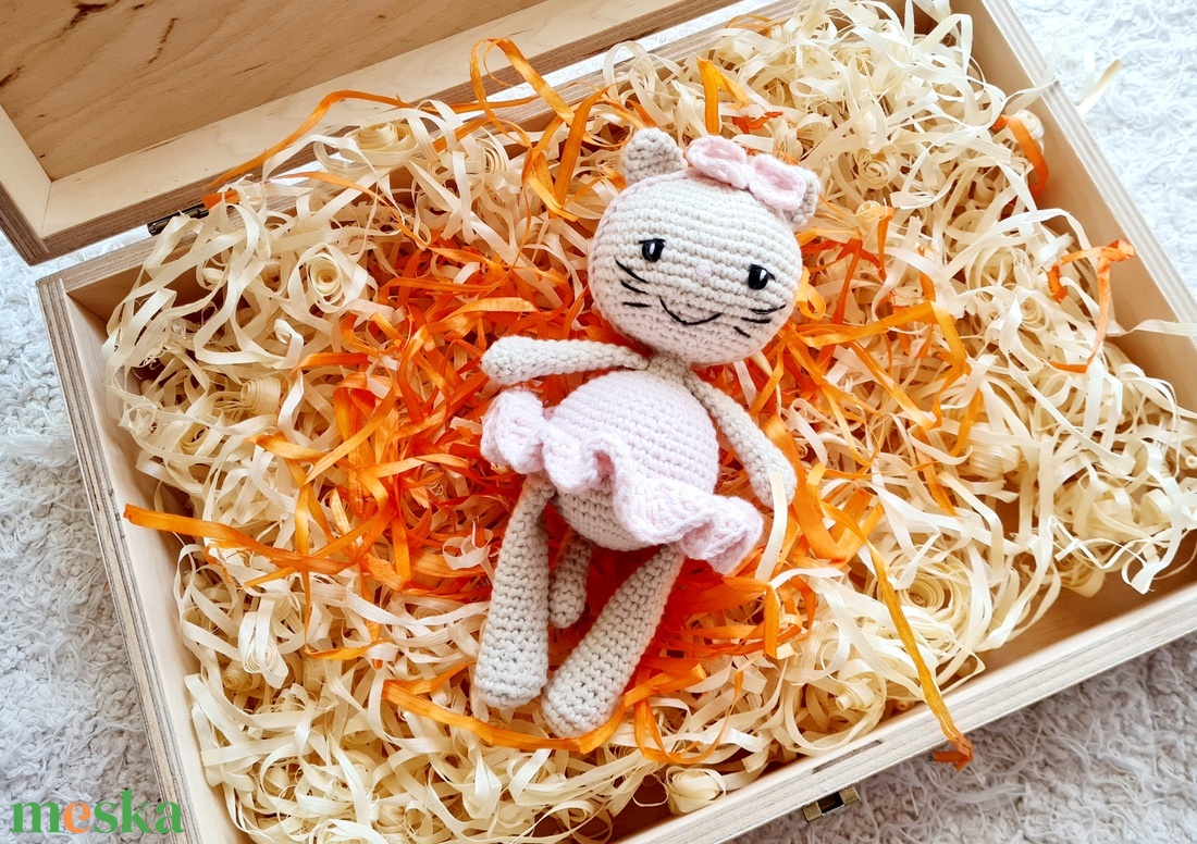 Horgolt balerina cicalány  - játék & sport - plüssállat & játékfigura - cica - Meska.hu