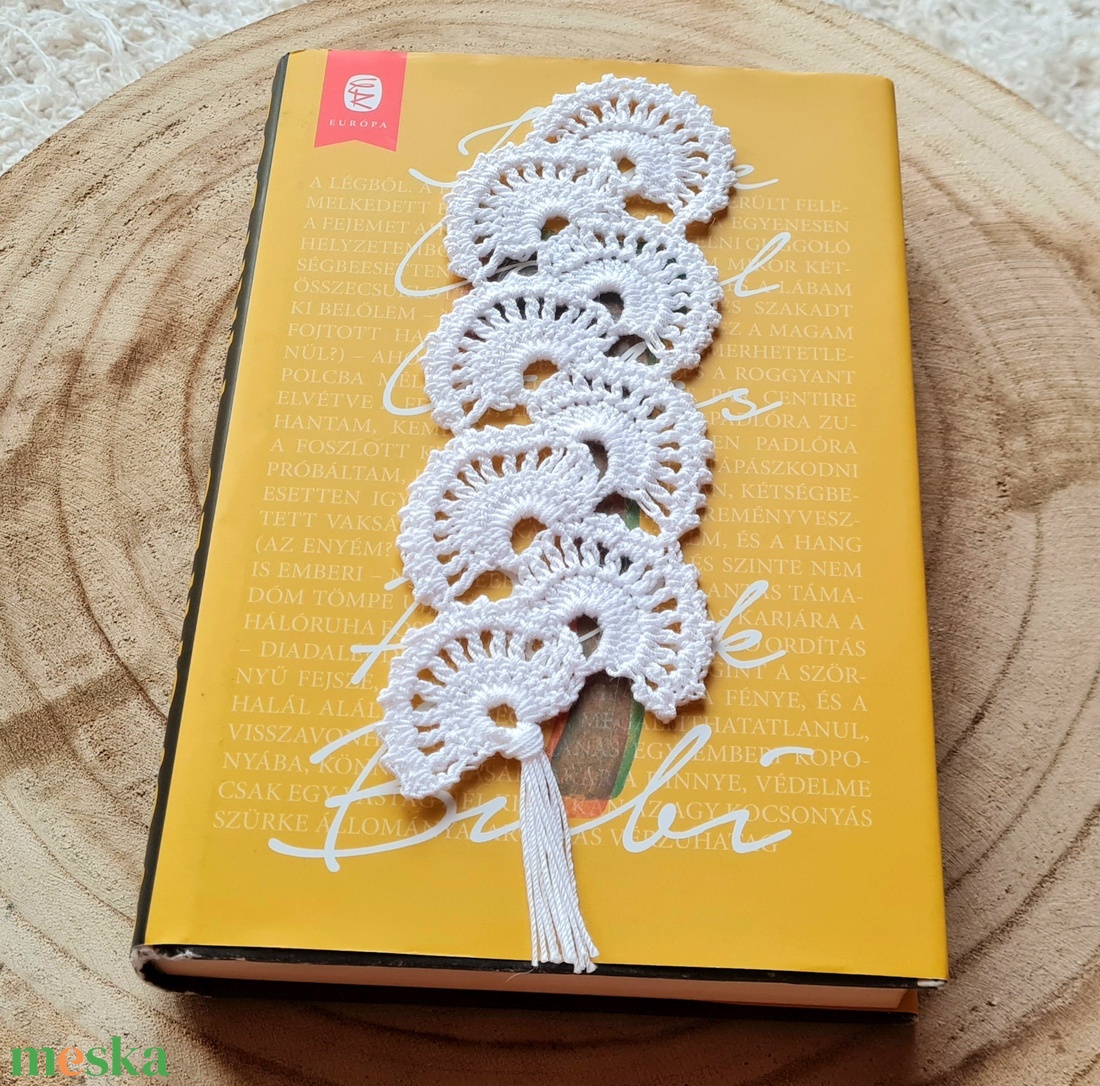 Horgolt legyező mintás könyvjelző  - könyv & zene - könyvjelző - Meska.hu