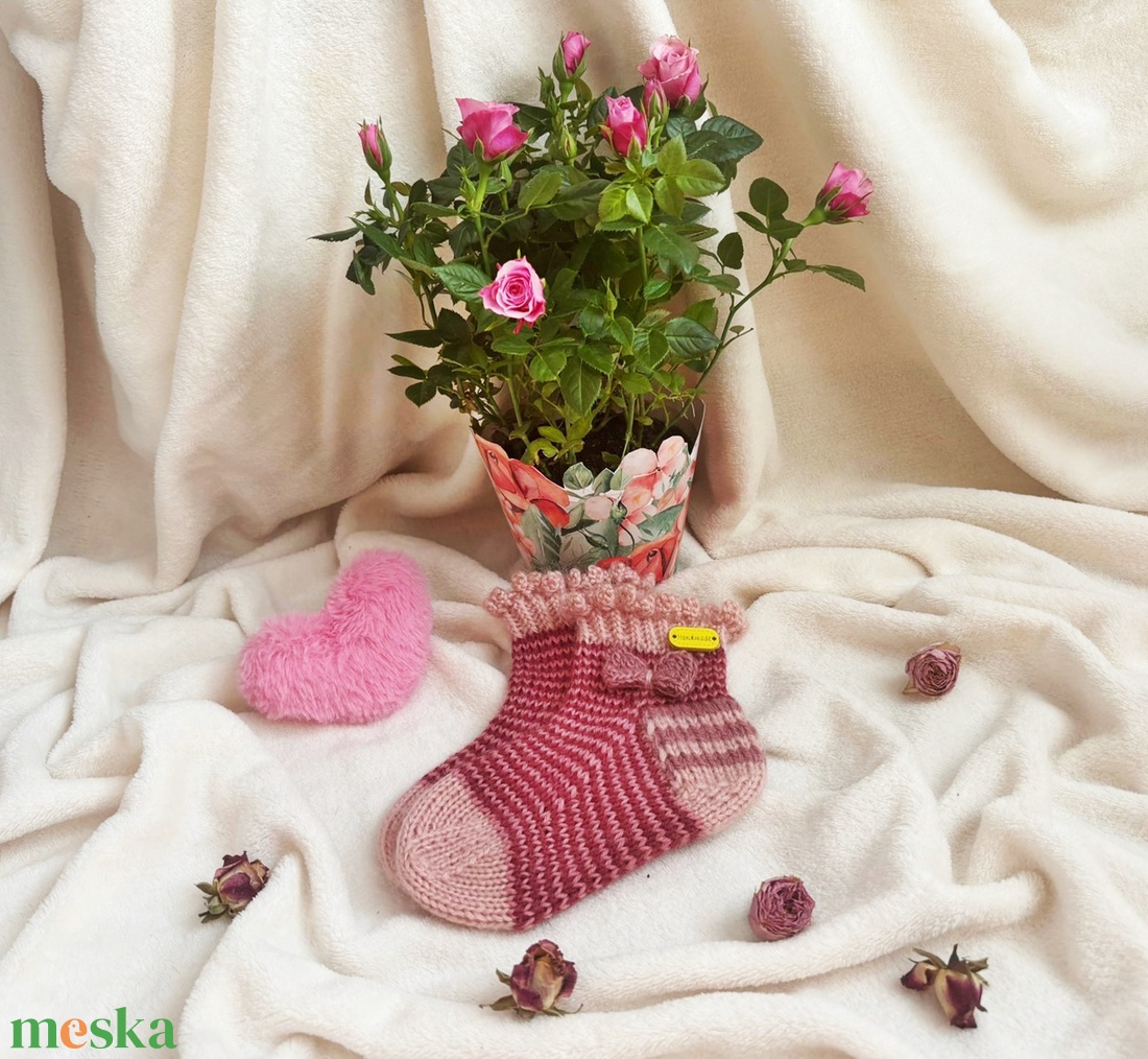Handmade Gyermek Gyapjú zokni 3-4 éveseknek (16 cm) - baba - mama - babaruházat - babazokni - Meska.hu
