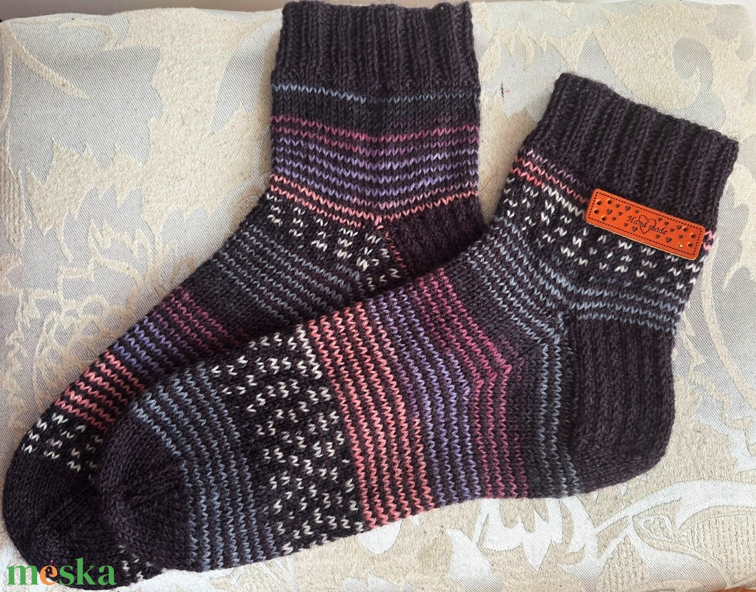 Handmade vékony és meleg uniszex zokni 38-39 Méret. - ruha & divat - cipő & papucs - zokni - Meska.hu