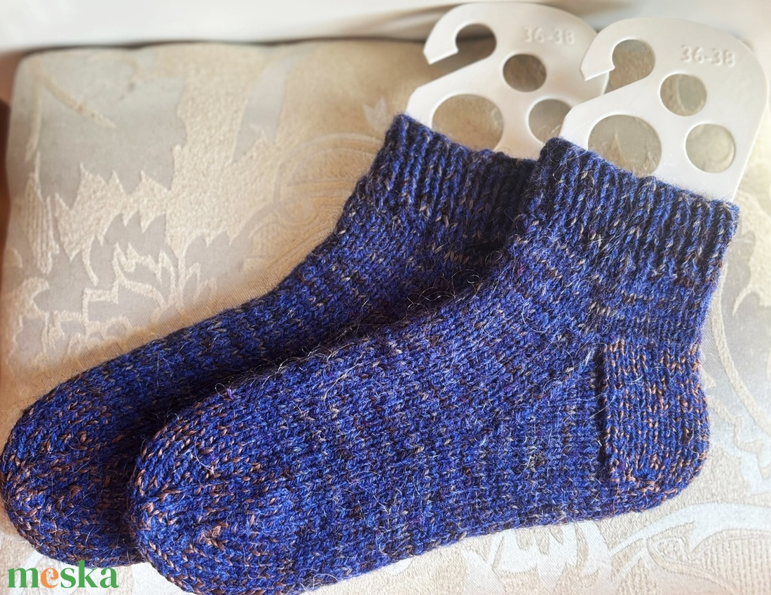 A meleg és tartós Gyapjú Unisex zokni.  36/37 Méret. - ruha & divat - cipő & papucs - zokni - Meska.hu