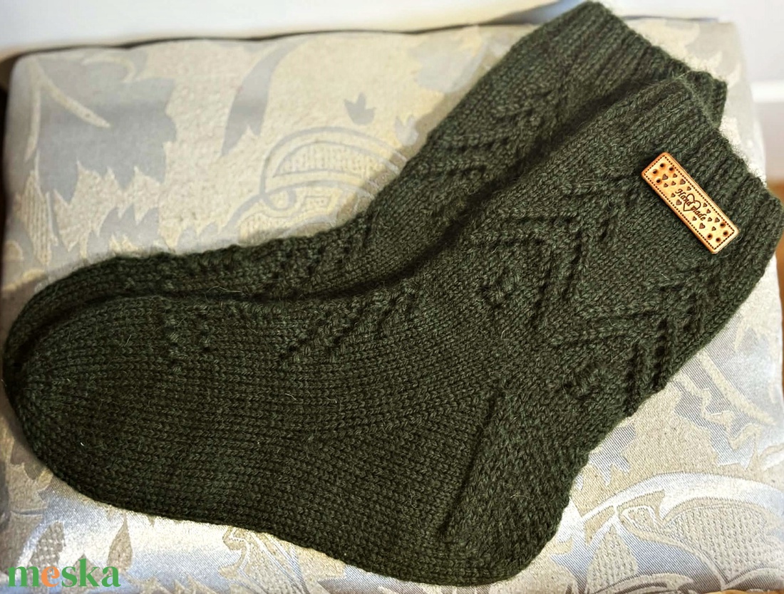 Handmade 100% Gyapjú női zokni Fenyő. 39 Méret. - karácsony - mikulás - mikulás csizma és zokni - Meska.hu