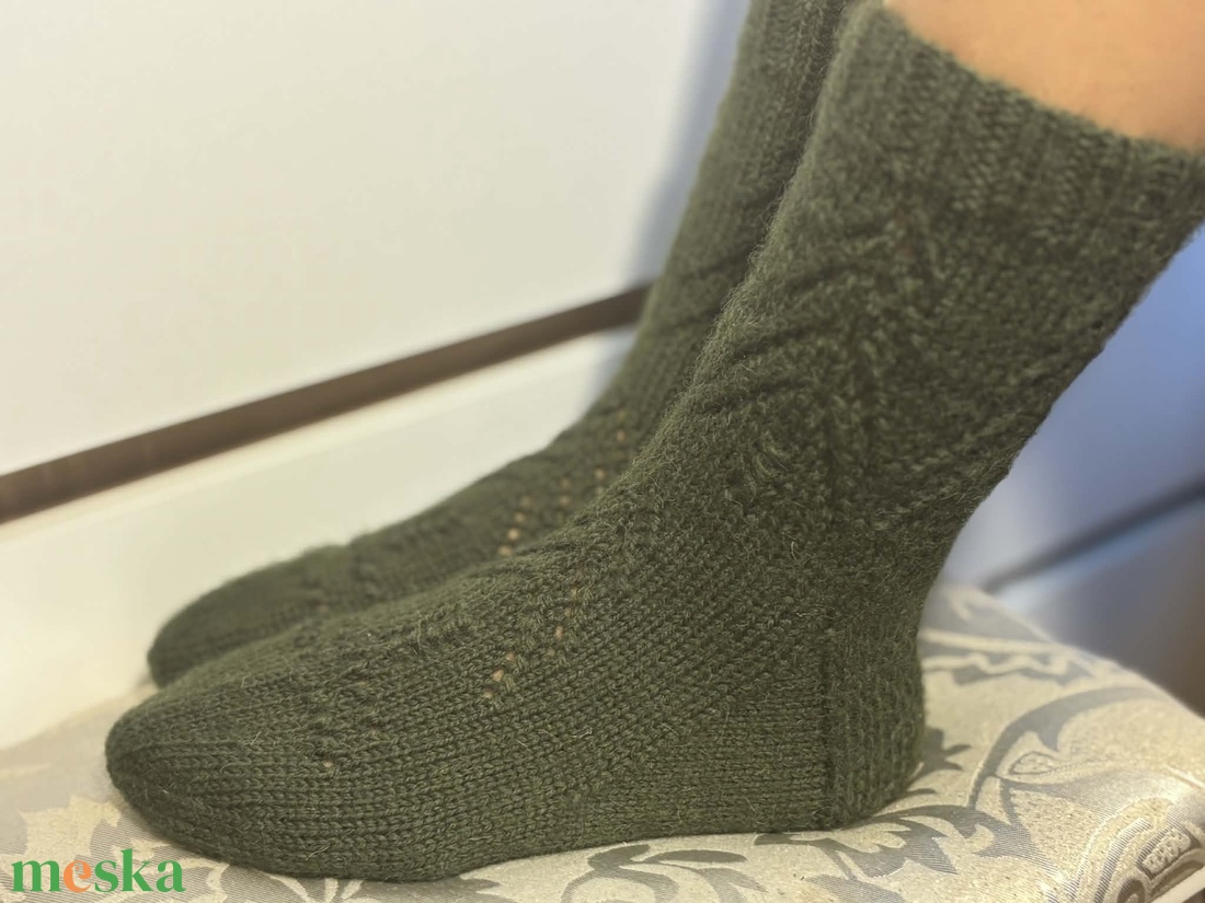 Handmade 100% Gyapjú női zokni Fenyő. 39 Méret. - karácsony - mikulás - mikulás csizma és zokni - Meska.hu