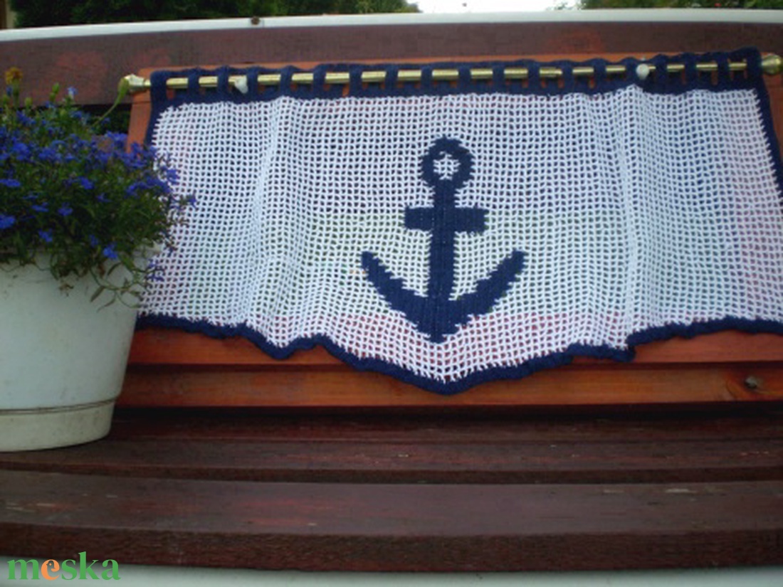 Horgonyra fel--Kék-fehér vasmacska mintás horgolt csipkés vitrázs függöny. - otthon & életmód - lakástextil - függöny és kiegészítő - vitrázs függöny - Meska.hu