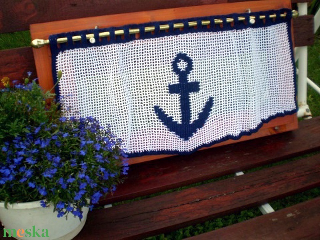 Horgonyra fel--Kék-fehér vasmacska mintás horgolt csipkés vitrázs függöny. - otthon & életmód - lakástextil - függöny és kiegészítő - vitrázs függöny - Meska.hu