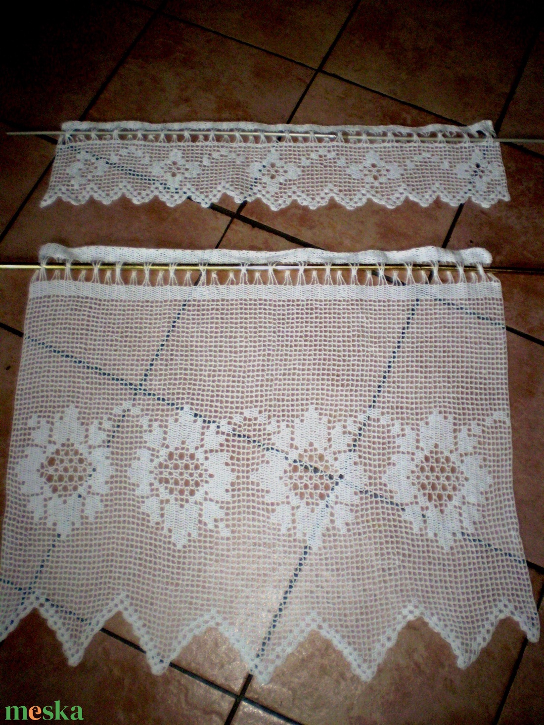 Fehér napraforgók.- vitrázs horgolt csipke függöny. - otthon & életmód - lakástextil - függöny és kiegészítő - vitrázs függöny - Meska.hu