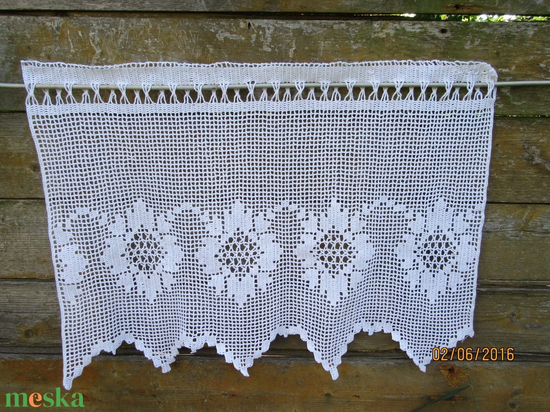 Fehér napraforgók.- vitrázs horgolt csipke függöny. - otthon & életmód - lakástextil - függöny és kiegészítő - vitrázs függöny - Meska.hu