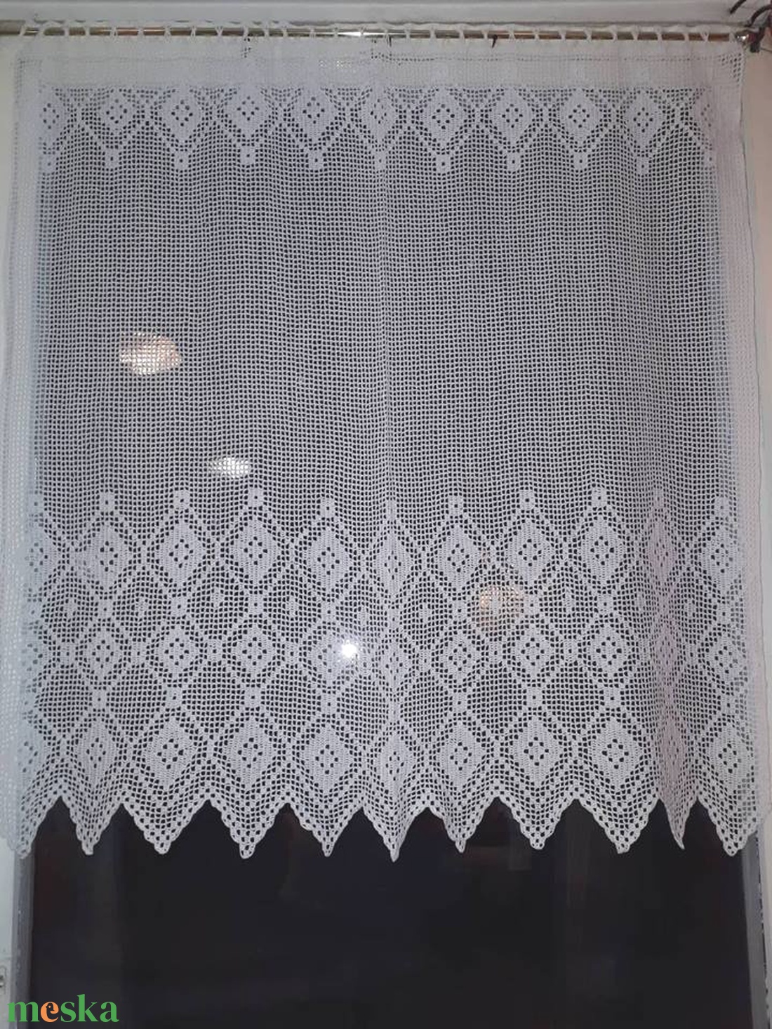 Absztrakt négyszögekkel csipkésen-Horgolt mogyoró színű,csipke függöny - otthon & életmód - lakástextil - függöny és kiegészítő - vitrázs függöny - Meska.hu