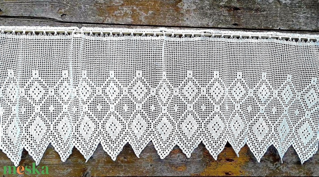 Fehér horgolt absztrakt mintás, vitrázs függöny - otthon & életmód - lakástextil - függöny és kiegészítő - vitrázs függöny - Meska.hu