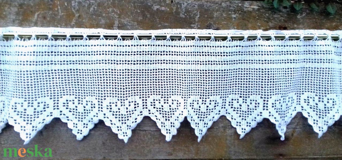 Hegyes szivek-horgolt,vitrázs fehér csipke függöny - otthon & életmód - lakástextil - függöny és kiegészítő - vitrázs függöny - Meska.hu