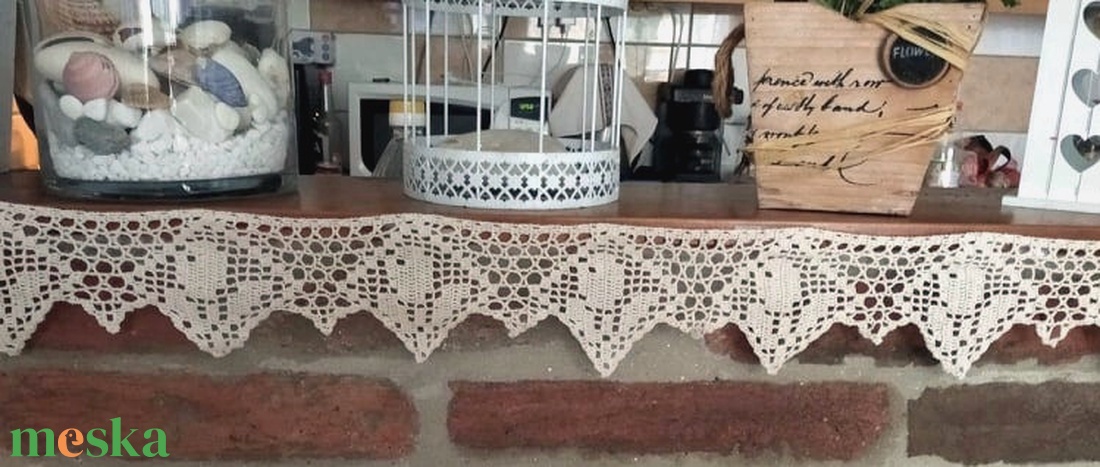 Rózsa virág-Barna,csipkés,vidéki stílusú horgolt polc csík - otthon & életmód - lakástextil - Meska.hu
