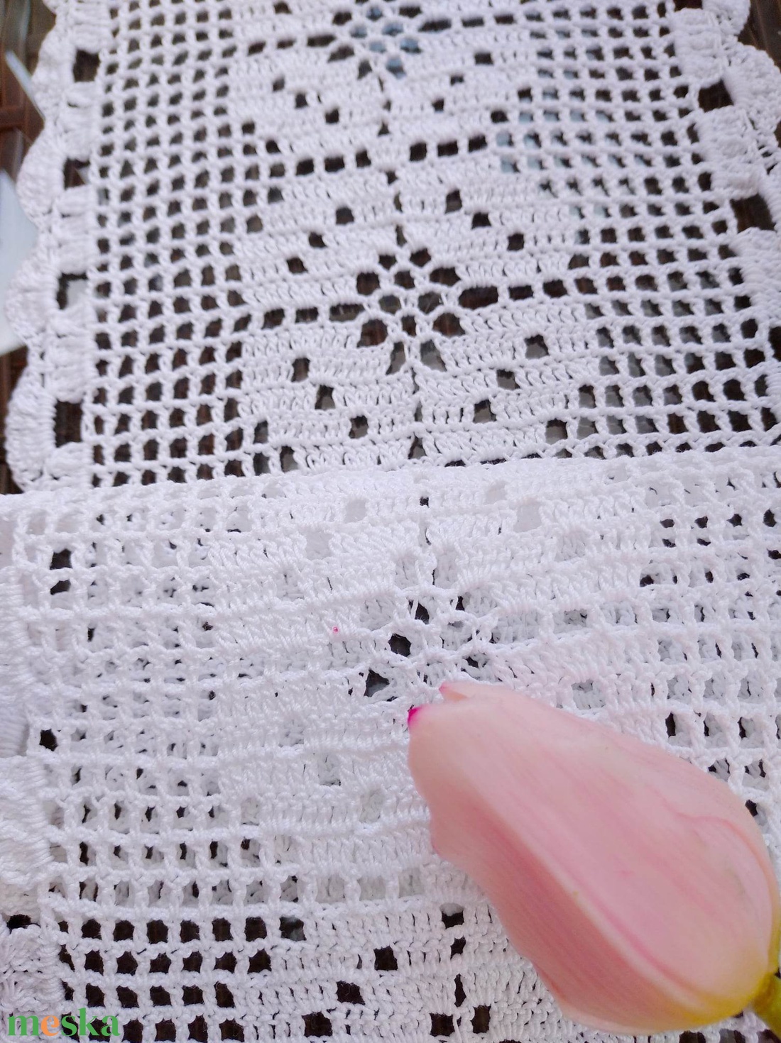 Négylevelű lóhere-Fehér horgolt asztali futó terítő - otthon & életmód - konyhafelszerelés, tálalás - tálalás - terítő - Meska.hu