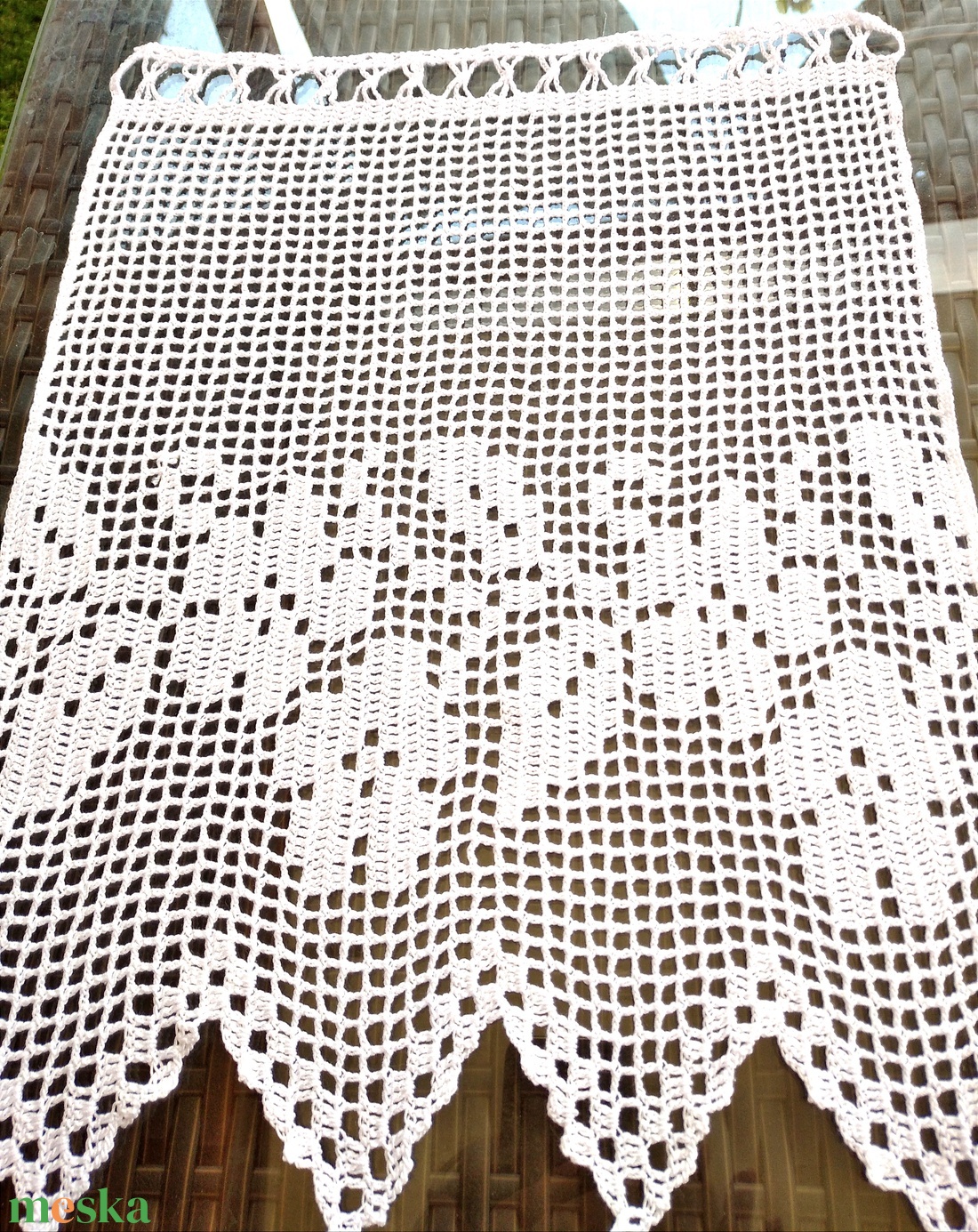 Futó virágok-Horgolt fehér vitrázs csipke függöny  - otthon & életmód - dekoráció - ajtó- és ablak dekoráció - ablakdísz - Meska.hu