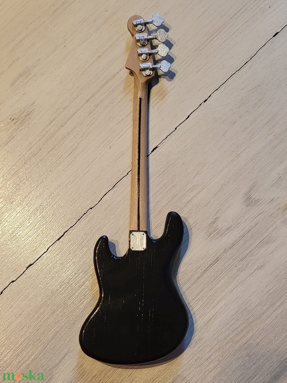 Gitármakett - Geddy Lee/Rush együttes Jazz Bassgitár - művészet - makett, modell - Meska.hu Gitármakett - Geddy Lee/Rush együttes Jazz Bassgitár - művészet - makett, modell - Meska.hu