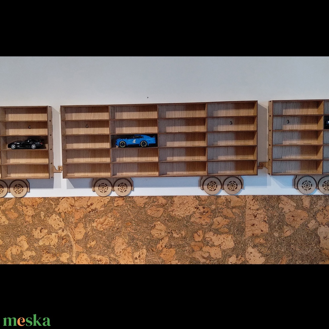 III.-IV.-V. jelzésű Pótos kamion fali polchoz pótkocsi utánrendelés 16x4,5x6.5cm rekeszekkel - otthon & életmód - bútor - polc - Meska.hu III.-IV.-V. jelzésű Pótos kamion fali polchoz pótkocsi utánrendelés 16x4,5x6.5cm rekeszekkel - otthon & életmód - bútor - polc - Meska.hu