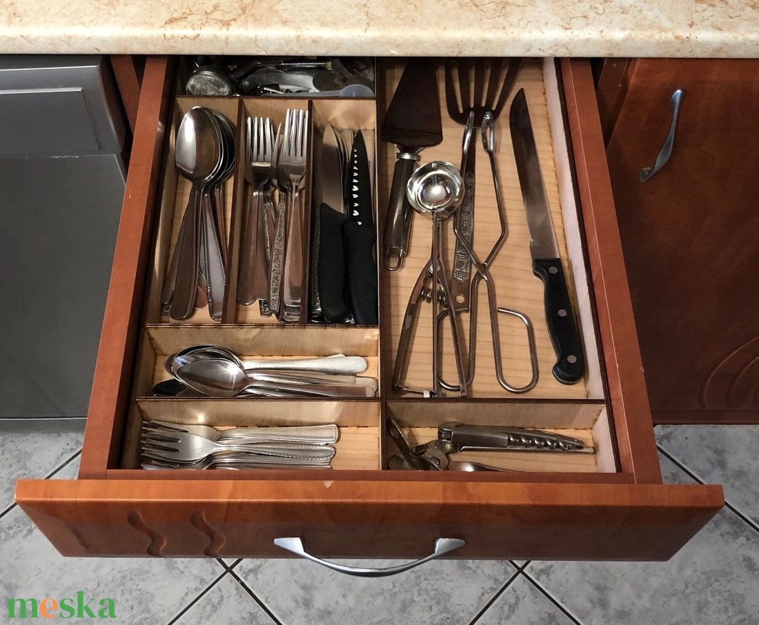 Fa evőeszköz rendszerező fiókba � egyedi méretre készítve, természetes fa konyhai tároló - otthon & életmód - konyhafelszerelés, tálalás - tálalás - kanál & villa - Meska.hu