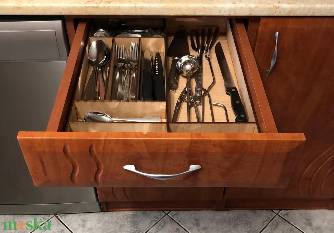 Fa evőeszköz rendszerező fiókba � egyedi méretre készítve, természetes fa konyhai tároló - otthon & életmód - konyhafelszerelés, tálalás - tálalás - kanál & villa - Meska.hu